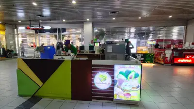 AVOCADORIA.PH in Gateway Mall