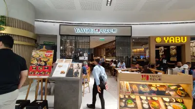 YAYOI in SM City North EDSA