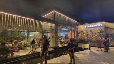 STARBUCKS COFFEE in SM Mall of Asia