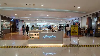 HONEYBON in SM Megamall